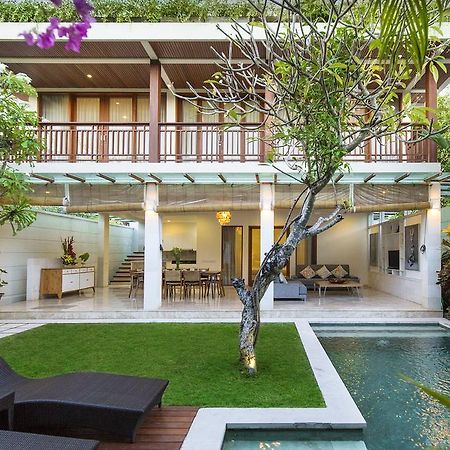 Dream Villa Seminyak Exterior photo